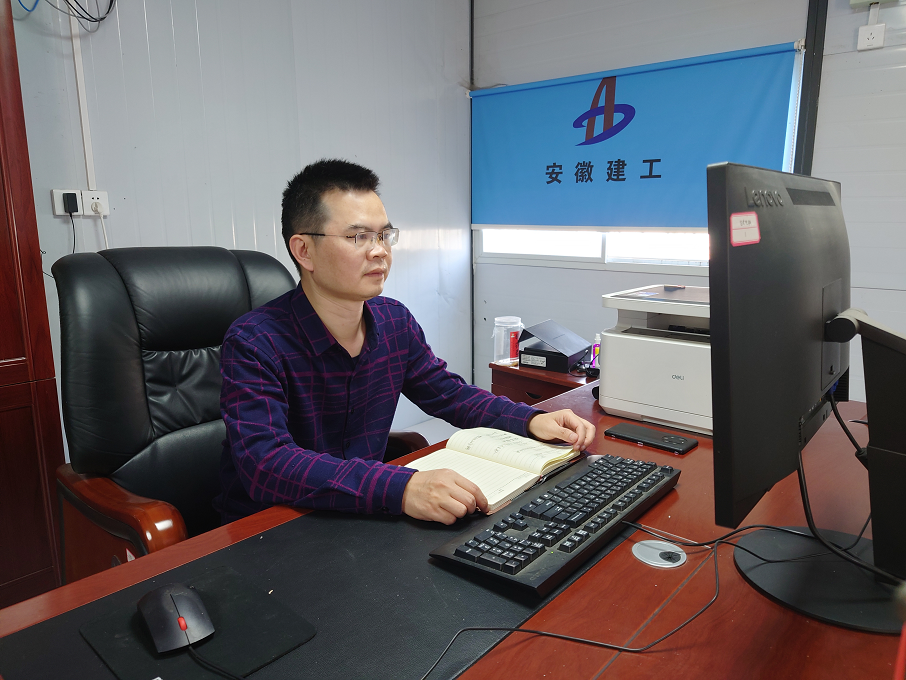 基層職工熱議黨的二十大系列報道（五） ：攻堅克難、奮勇前行，向公司交出一份份高質量答卷！