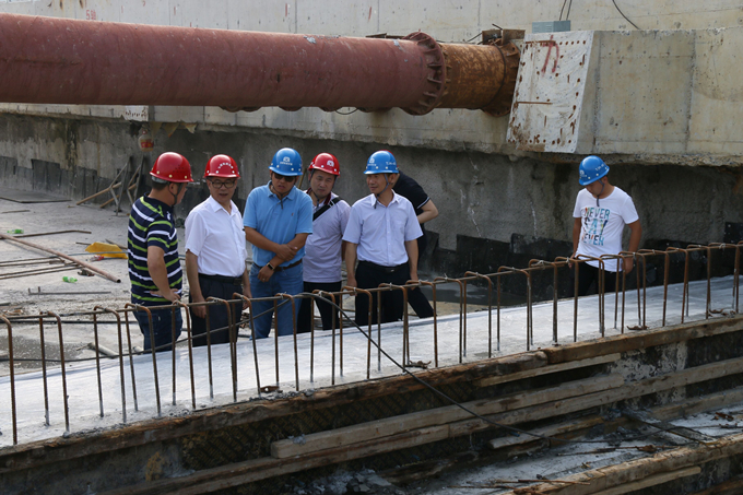 合肥城市軌道交通有限公司總會(huì)計(jì)師王德文一行赴合軌4號(hào)線3標(biāo)潛口路站觀摩學(xué)習(xí) 合肥城市軌道交通有限公司總會(huì)計(jì)師王德文一行赴合軌4號(hào)線3標(biāo)潛口路站觀摩學(xué)習(xí)